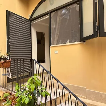 Cortiletto 3* Napoli
